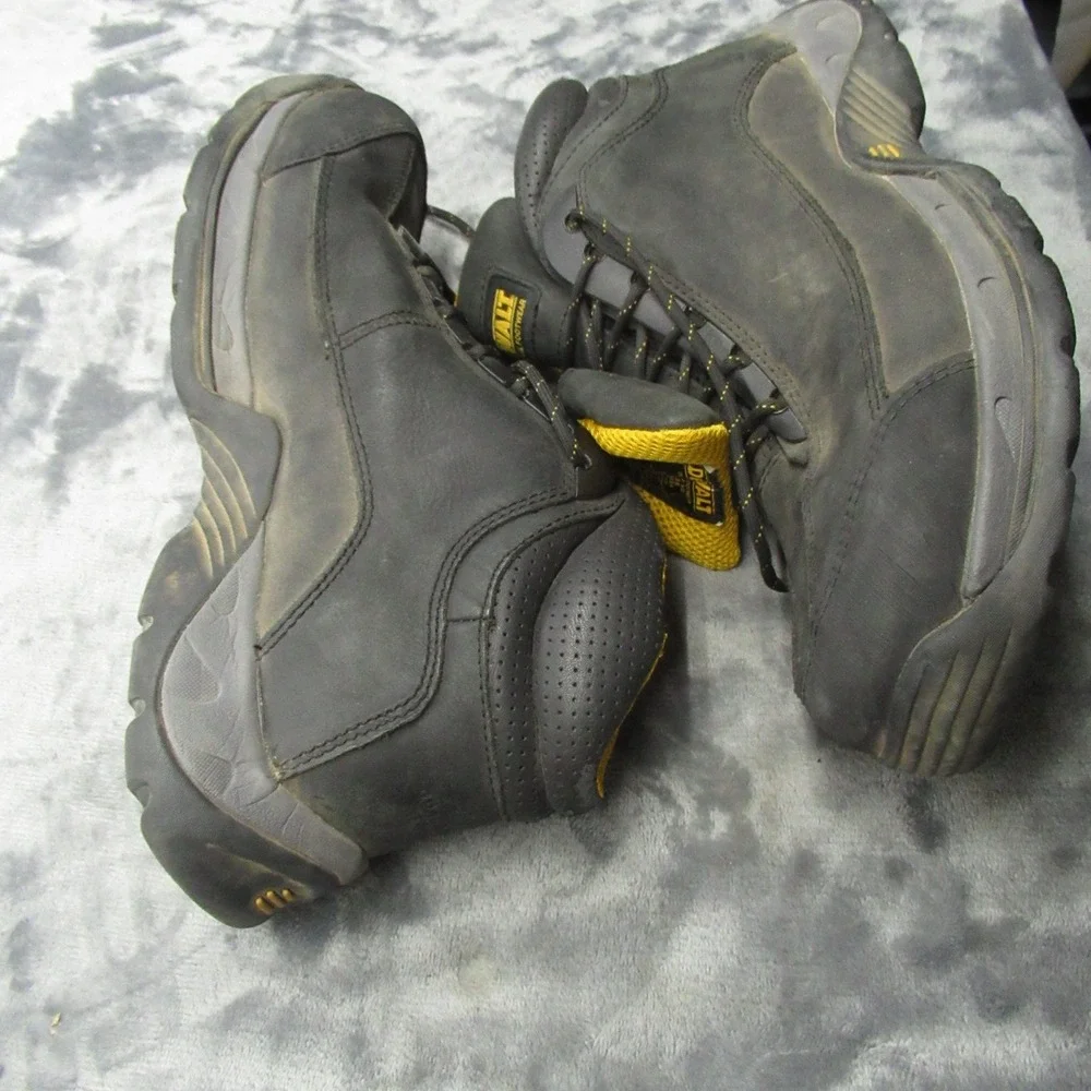 Dewalt few blemish