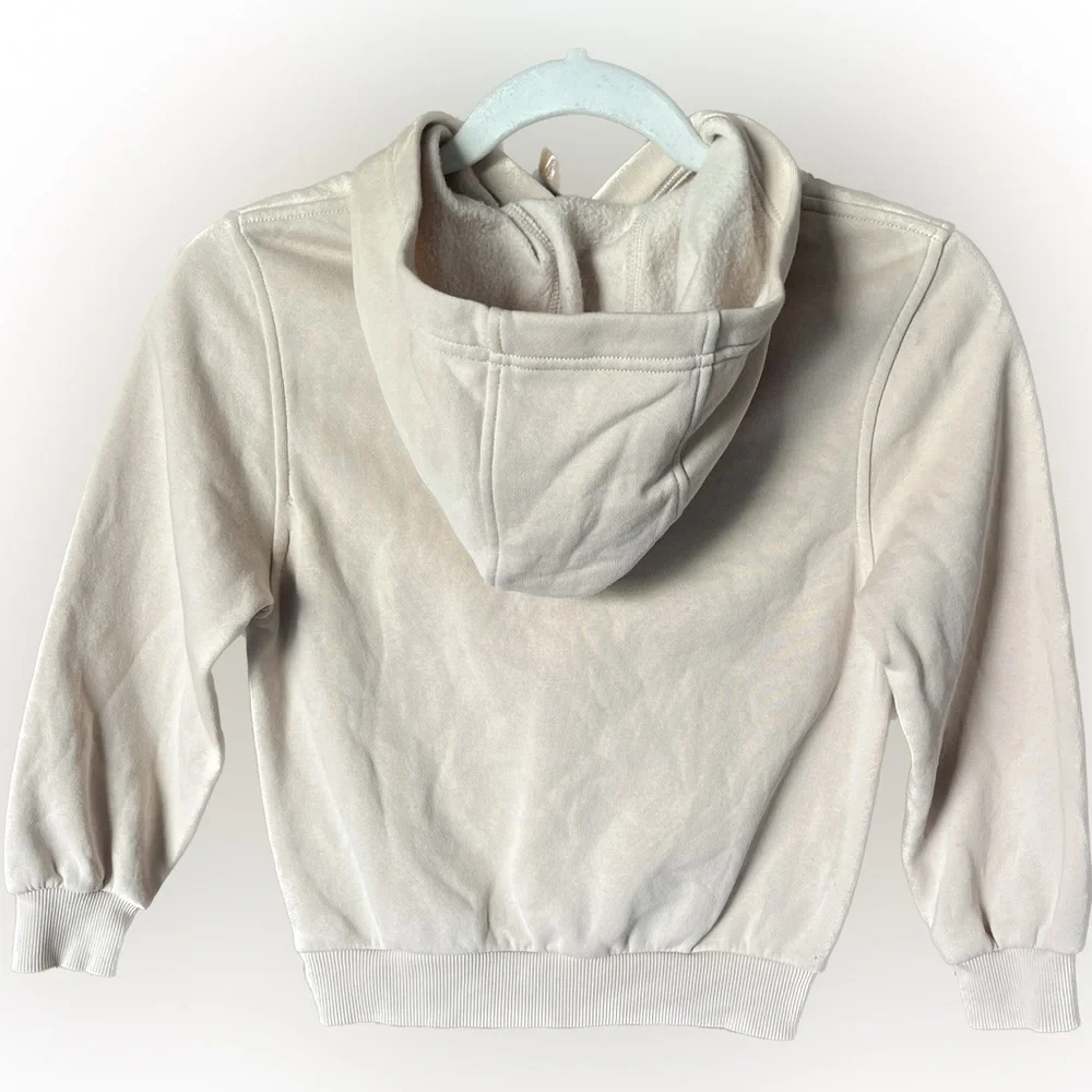 Nike adorable neutral