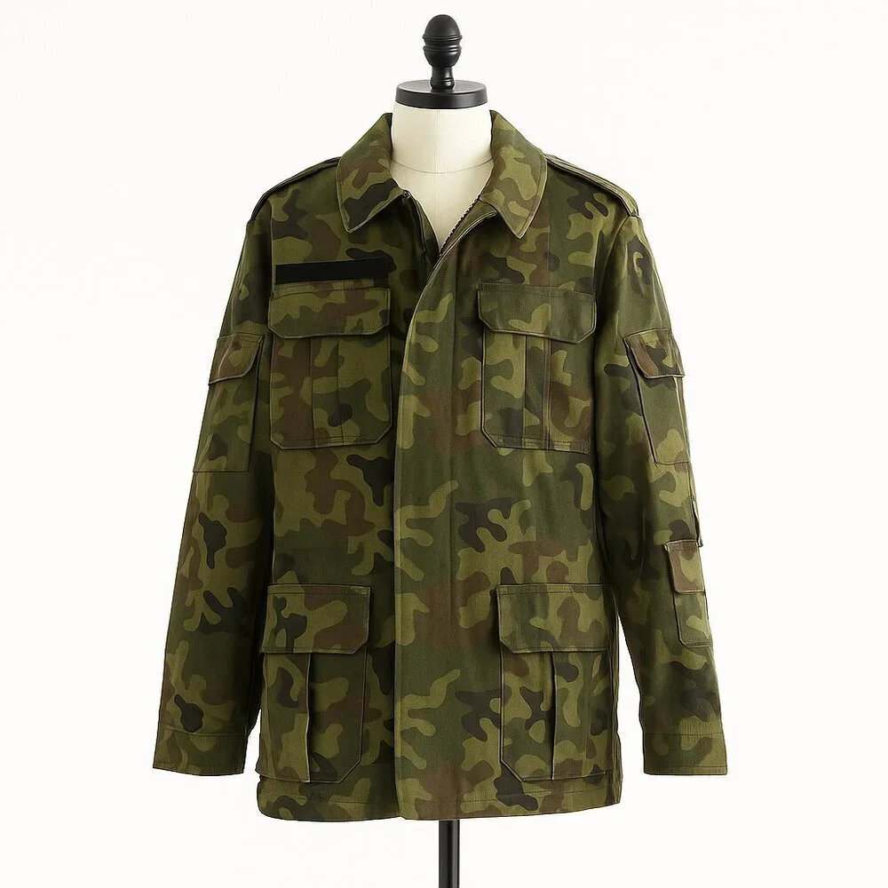Urban Renewal Men's Vintage Heavyweight Camo Jacket With Tags