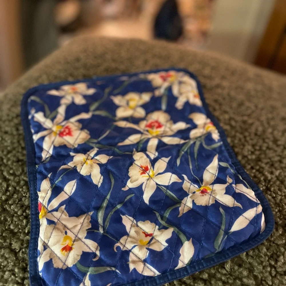 N/A stylish quilted
