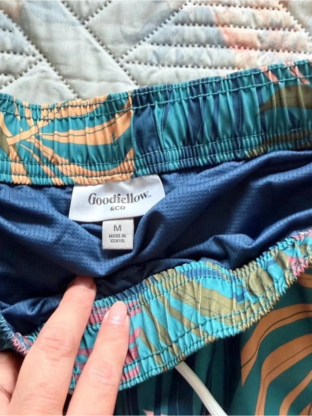 Goodfellow & Co vibrant tropical