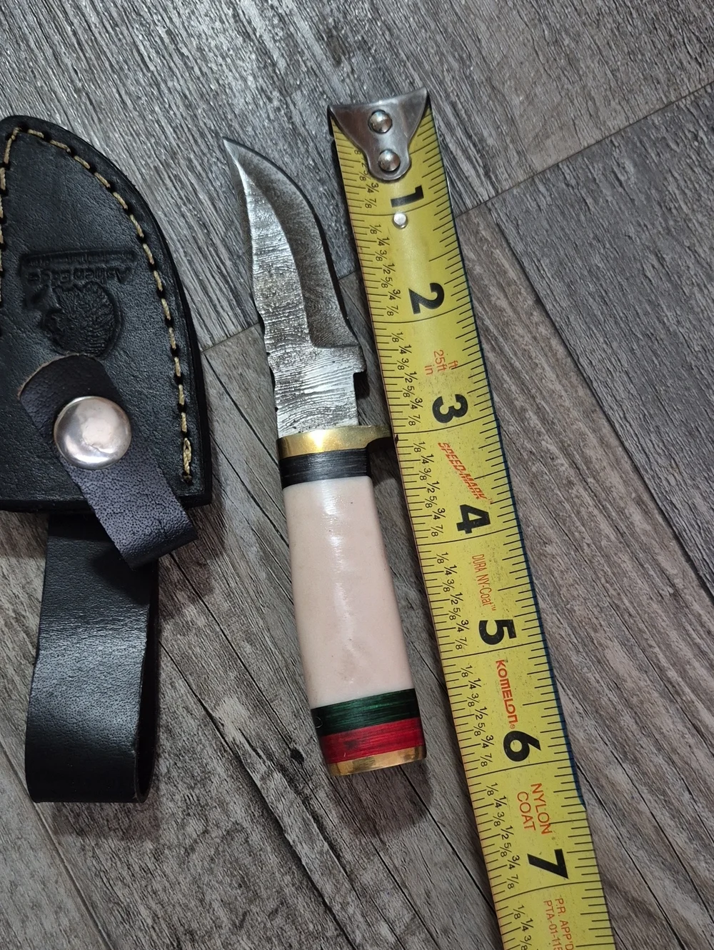 Custom Skin Handle Fixed Blade Knife with Color Band Accents