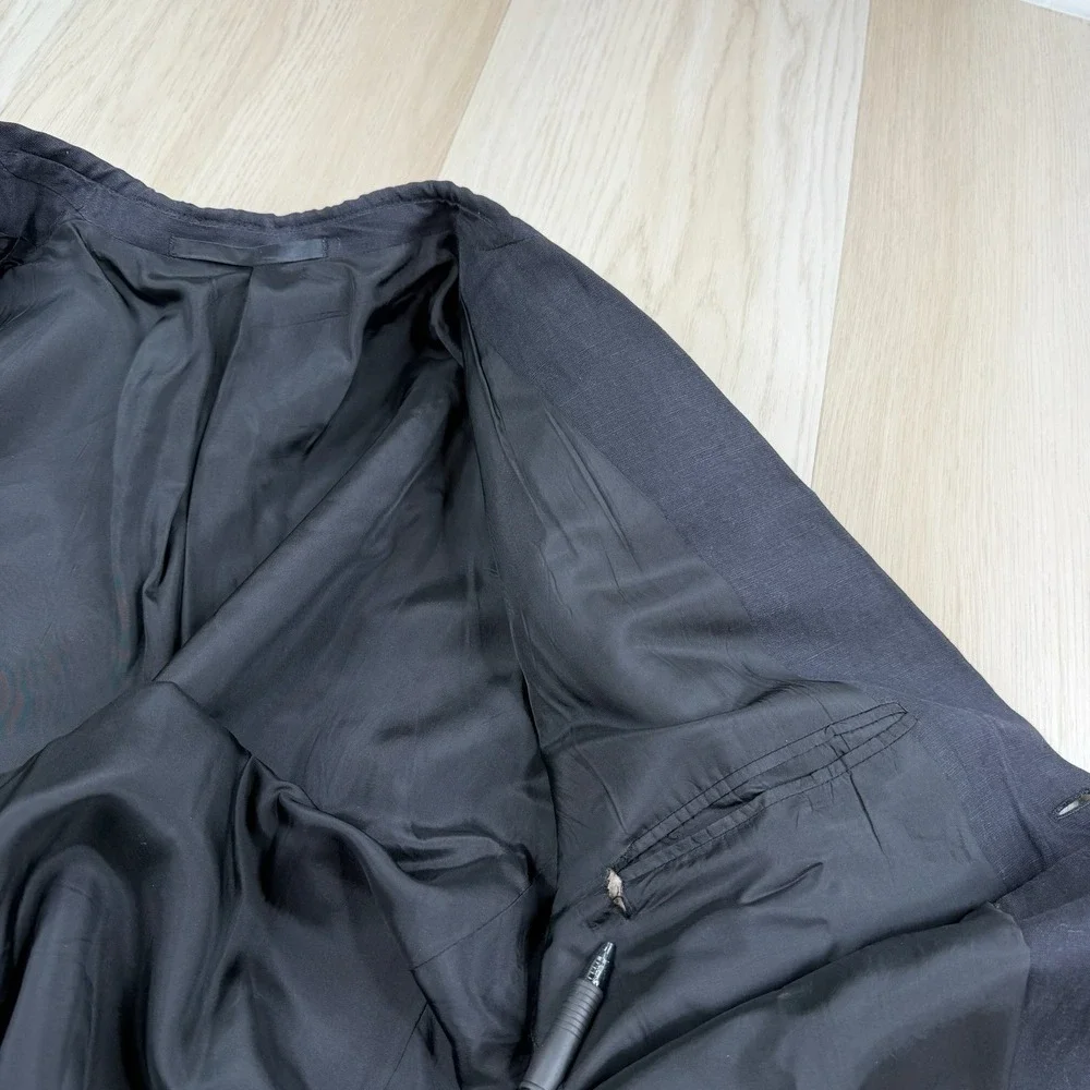 Armani Collezioni jacket has