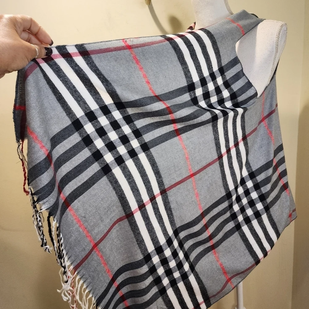 N/A stylish plaid