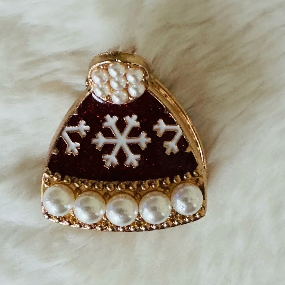 Mini Hair Claw Clip, Festive Red Snowflake Hat, pearls,red enamel,gold accent