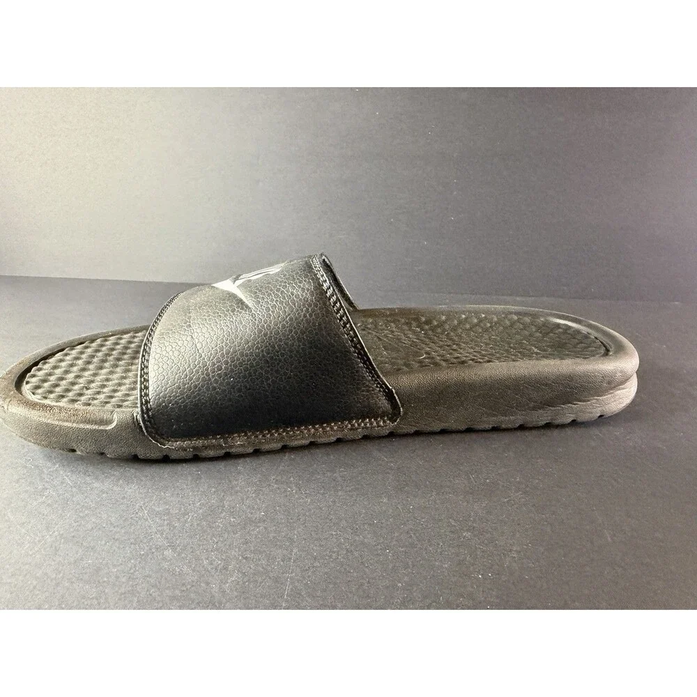 Nike pre owned