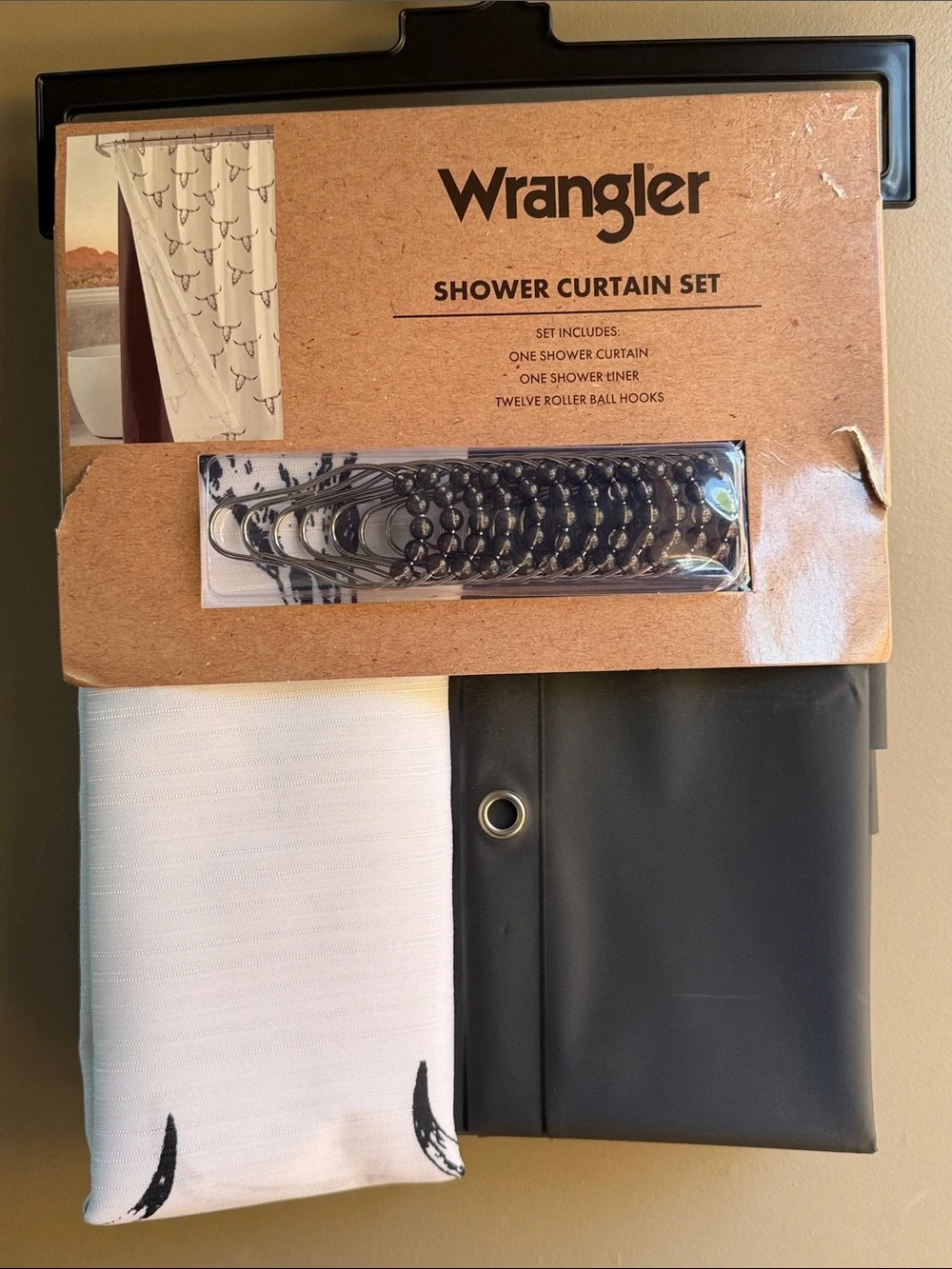 Wrangler Black and‎ White Steer Head Shower Curtain Set