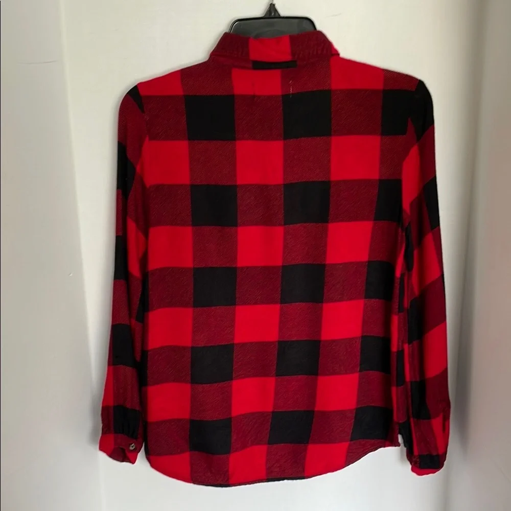 Old Navy vibrant buffalo