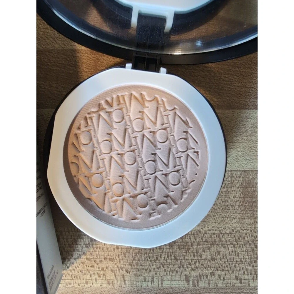 bareMinerals frees talc
