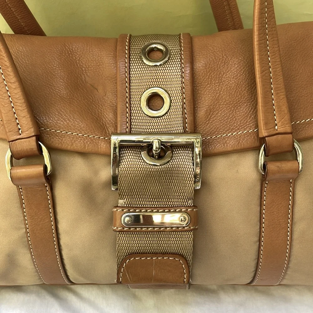 Prada classy vintage