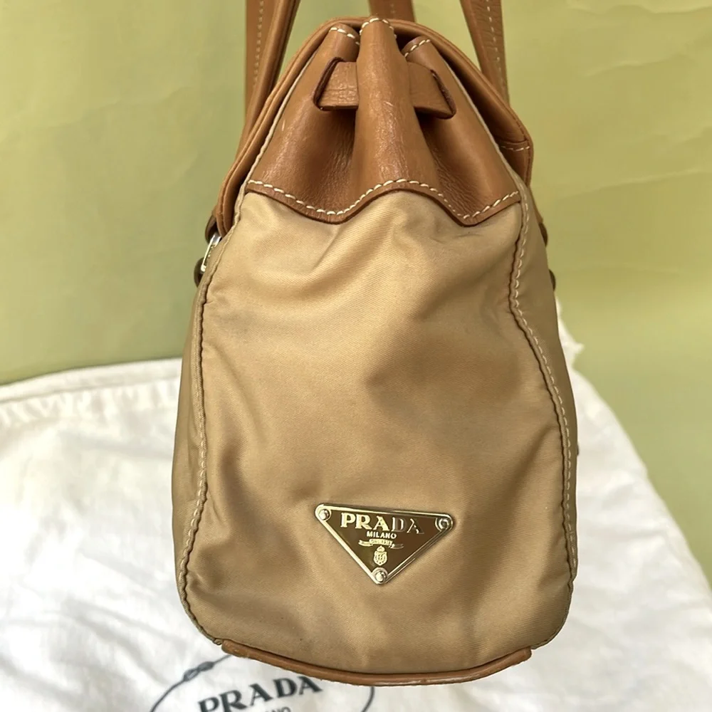 Prada classy vintage