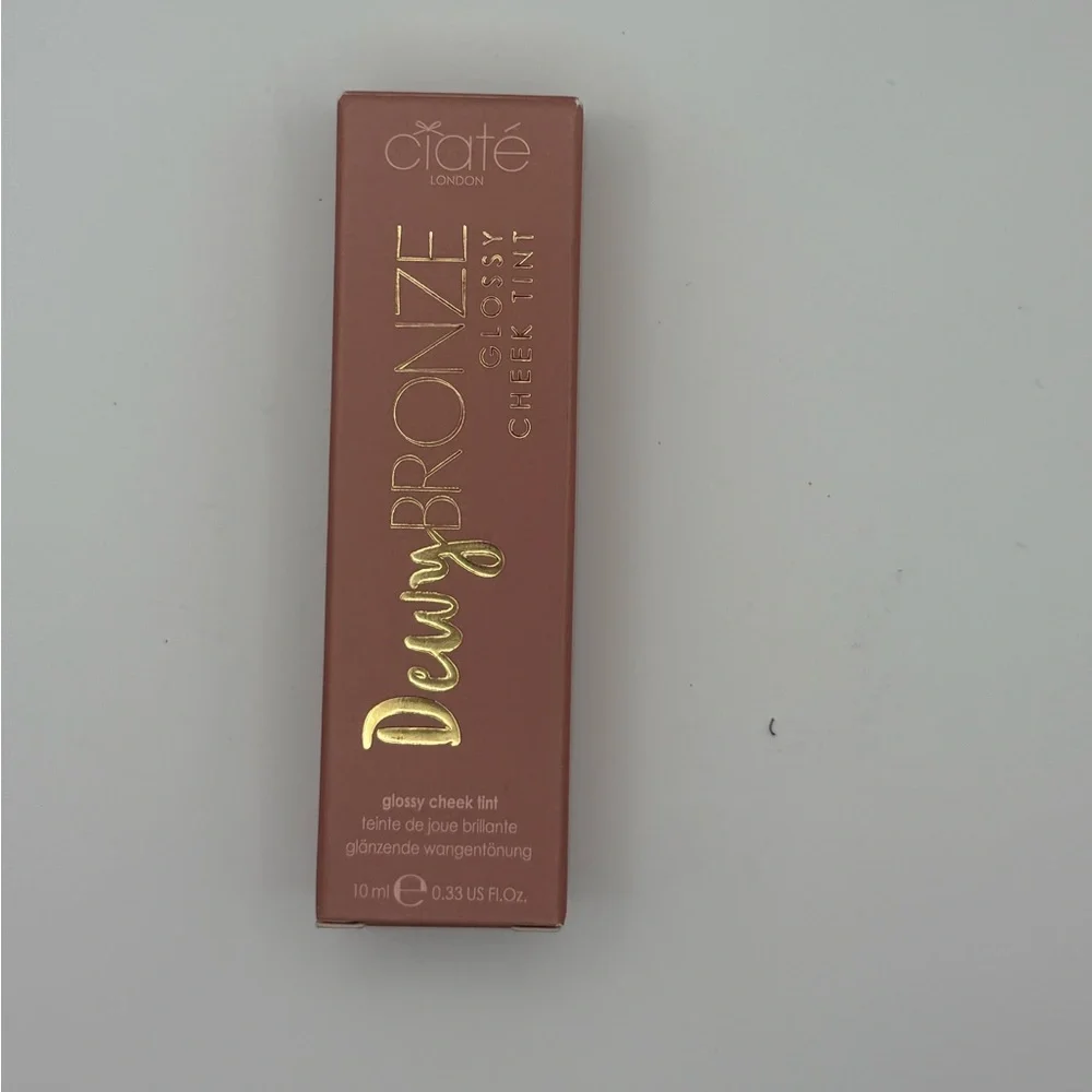 Ciaté London keep cheeks