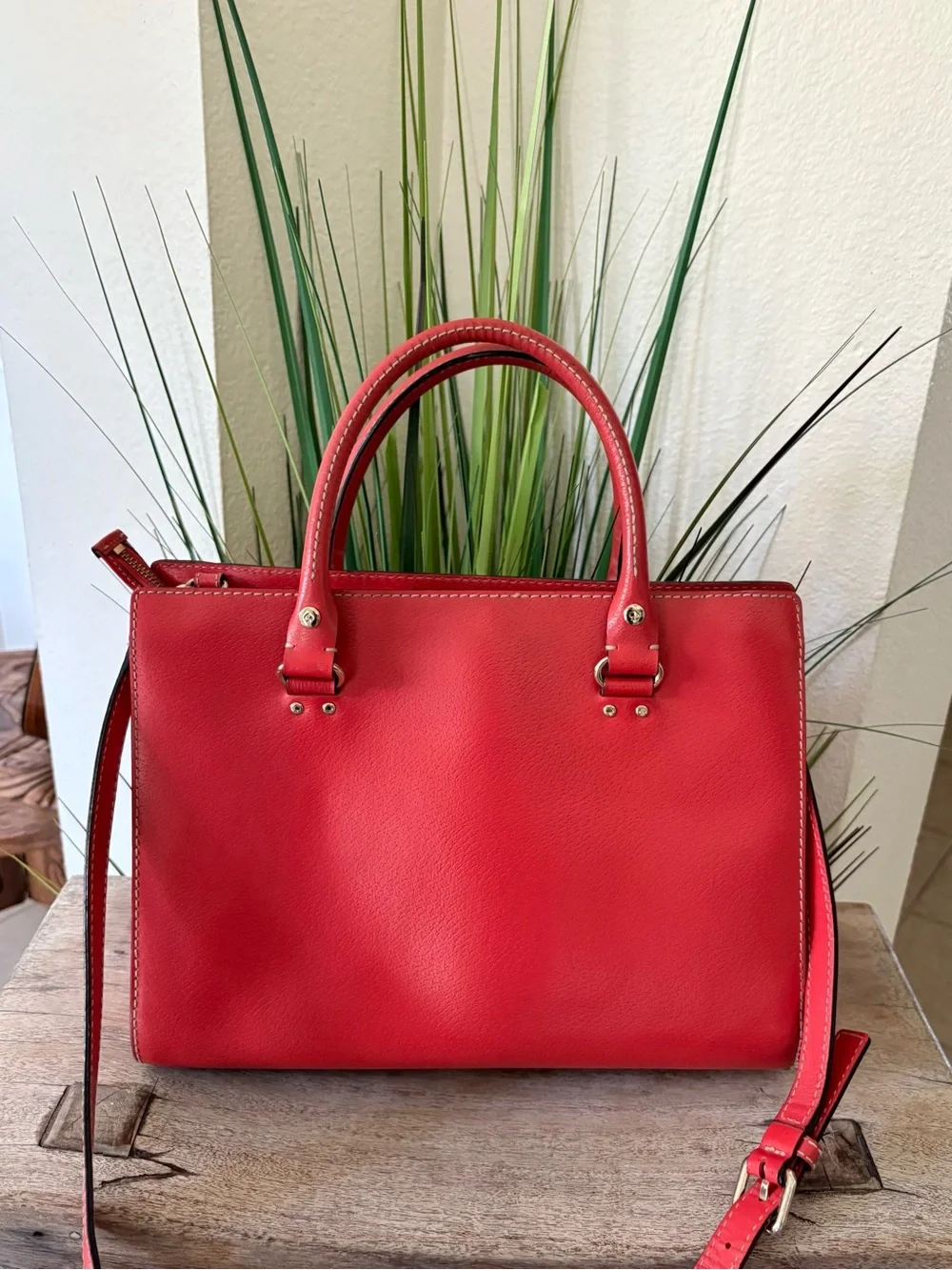 kate spade sleek kate