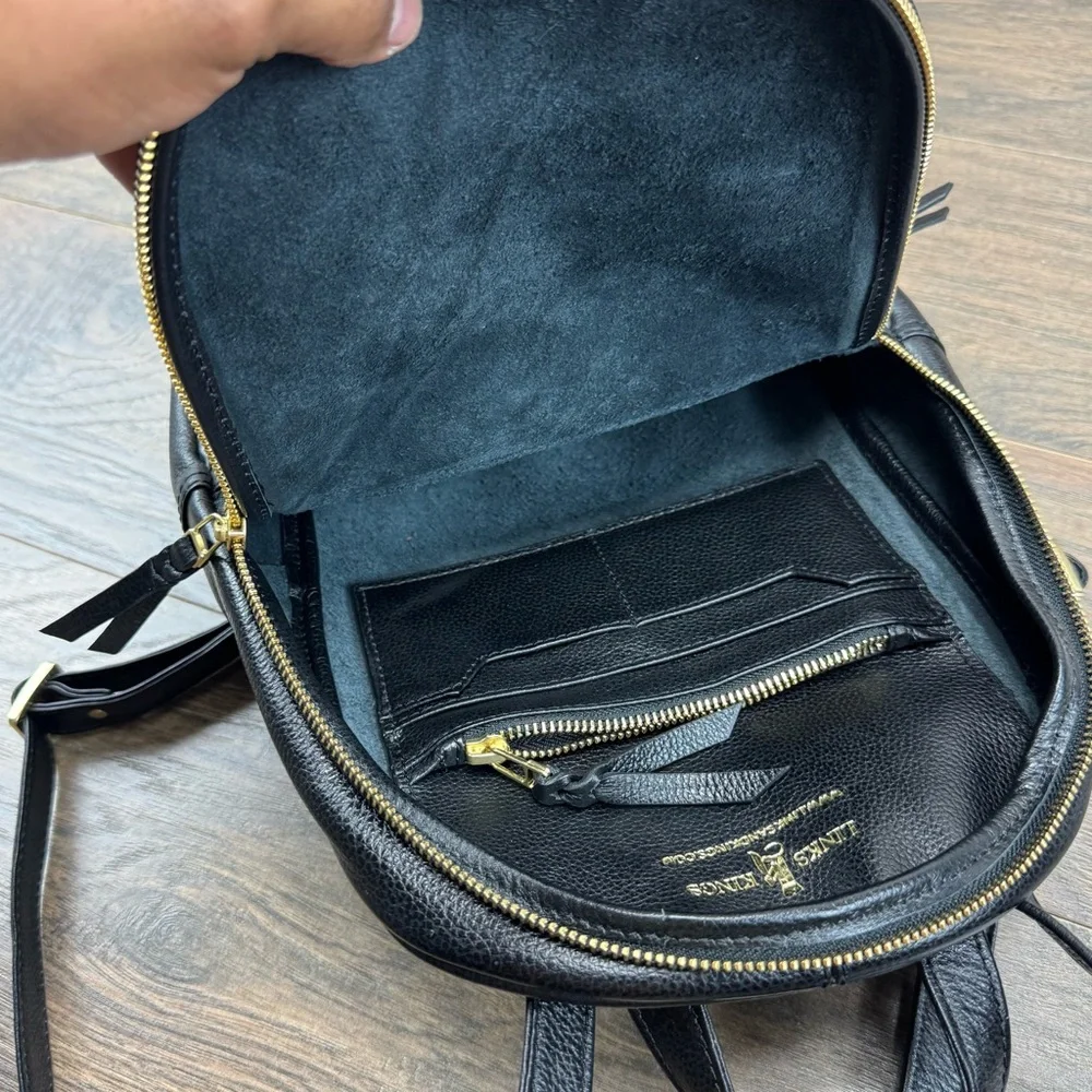Links & Kings sleek black