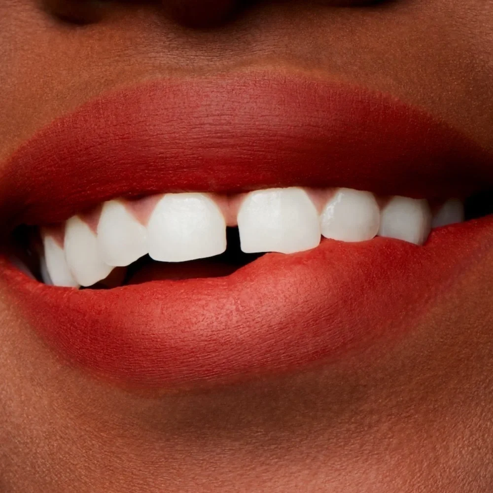 MAC Cosmetics hours when