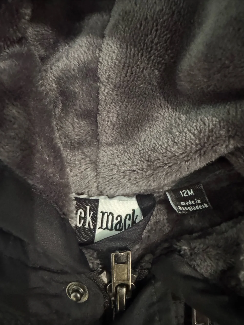 Mick Mack cozy hooded