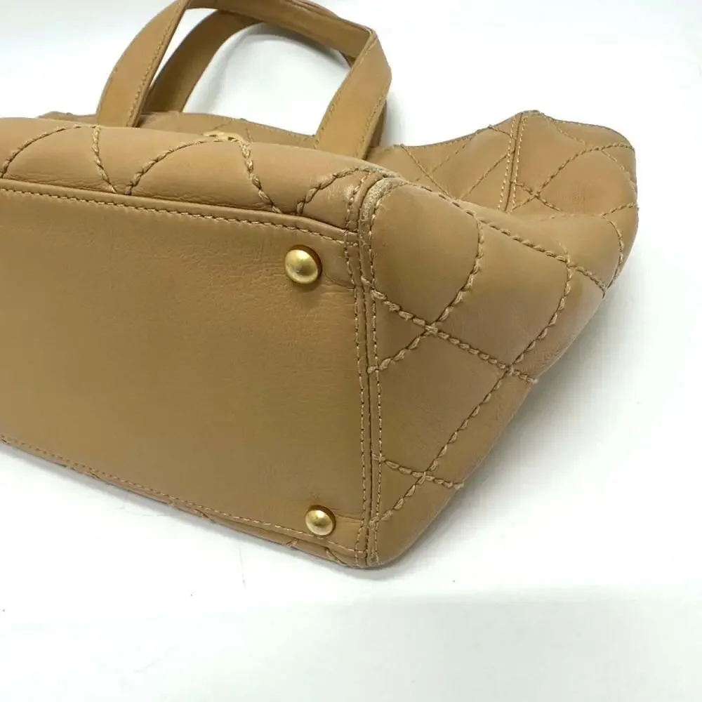 CHANEL cream tote