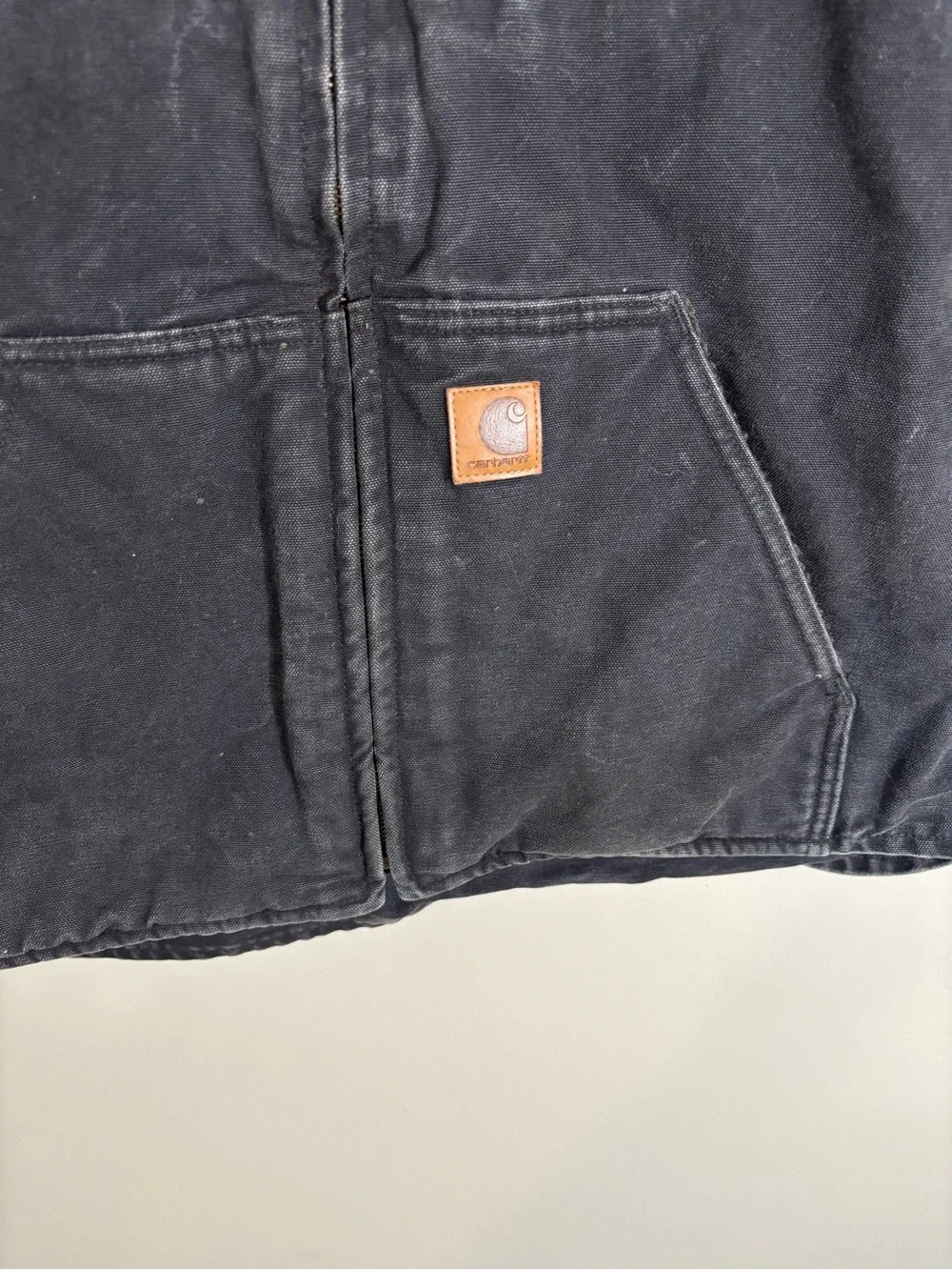 Carhartt vintage v33