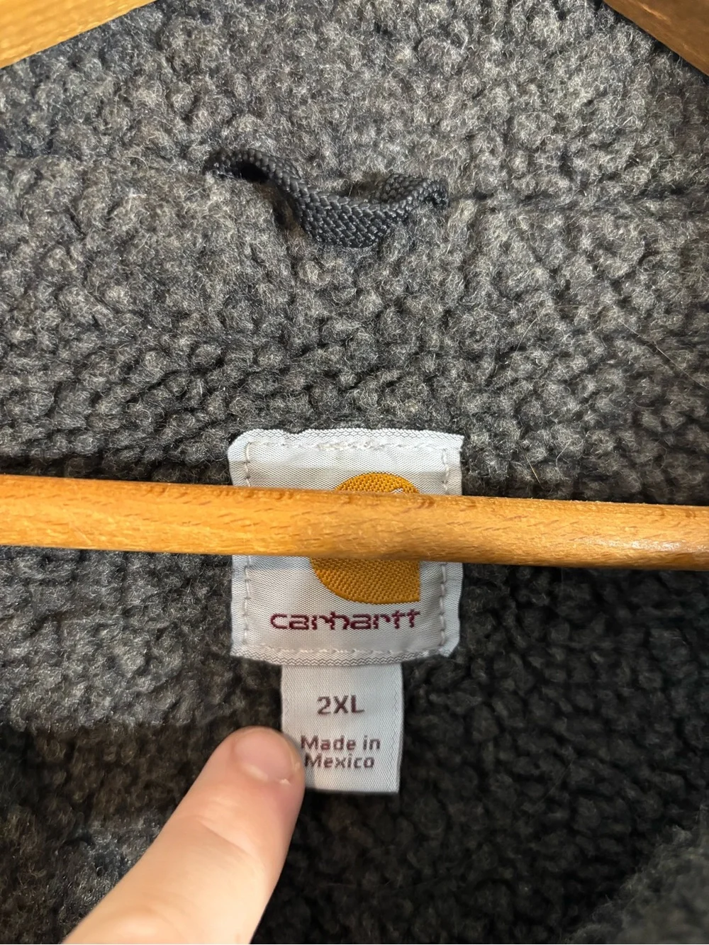 Carhartt vintage v33