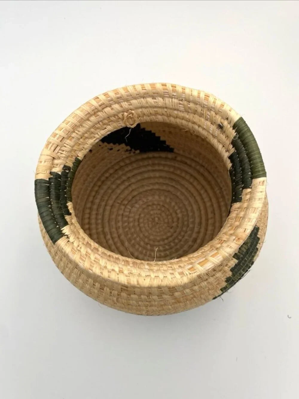 N/A hand woven