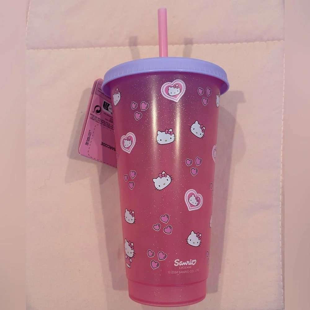 Hello Kitty nwt pink
