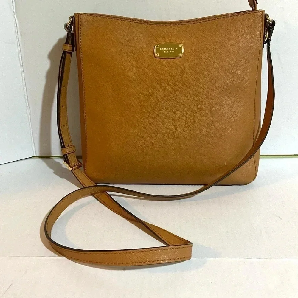 Michael kors brown saffiano leather satchel handbag