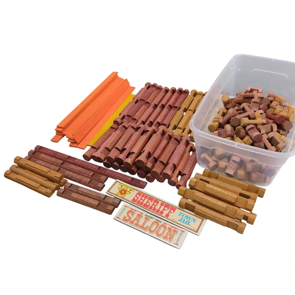 Lincoln Logs vintage 70s