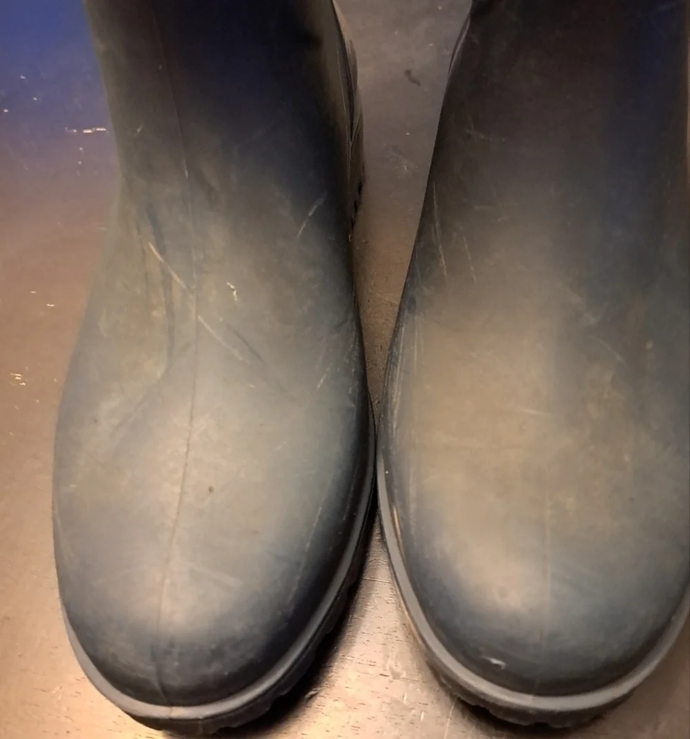Tommy Hilfiger pre owned