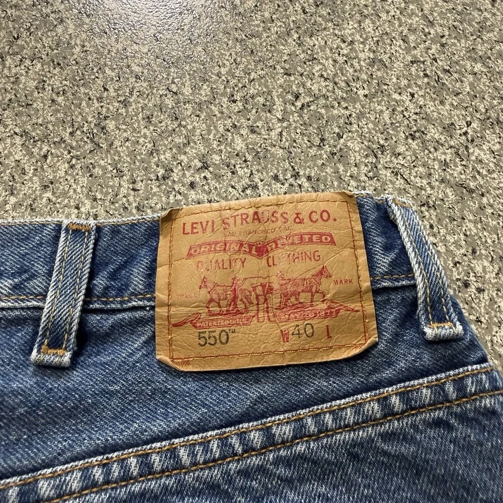 Levis good light