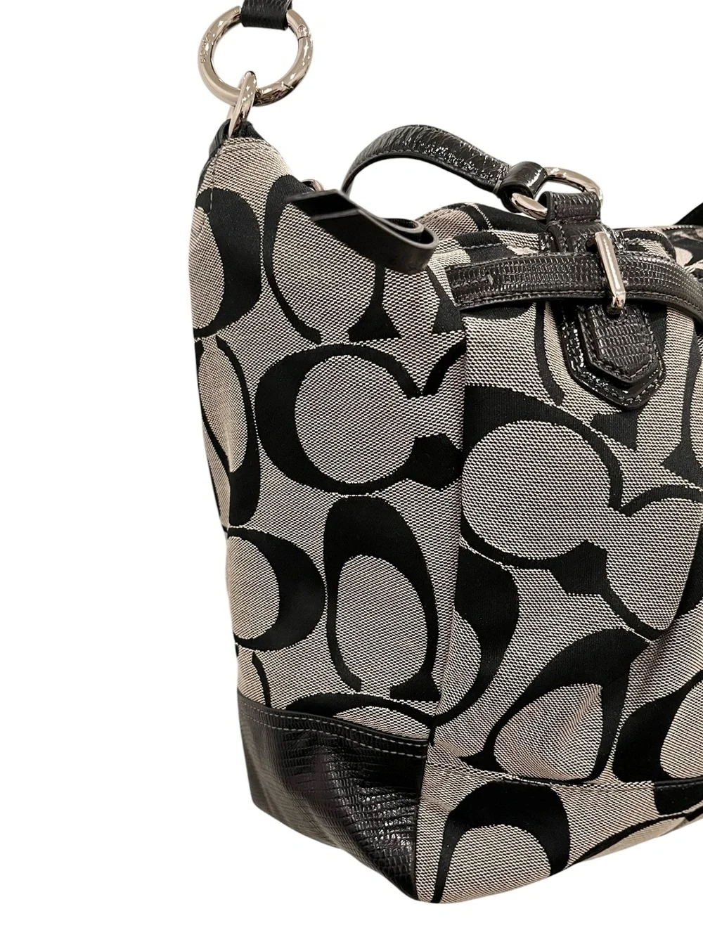 Coach classic monogram