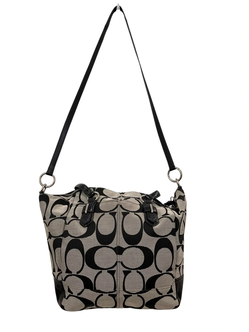 Coach classic monogram