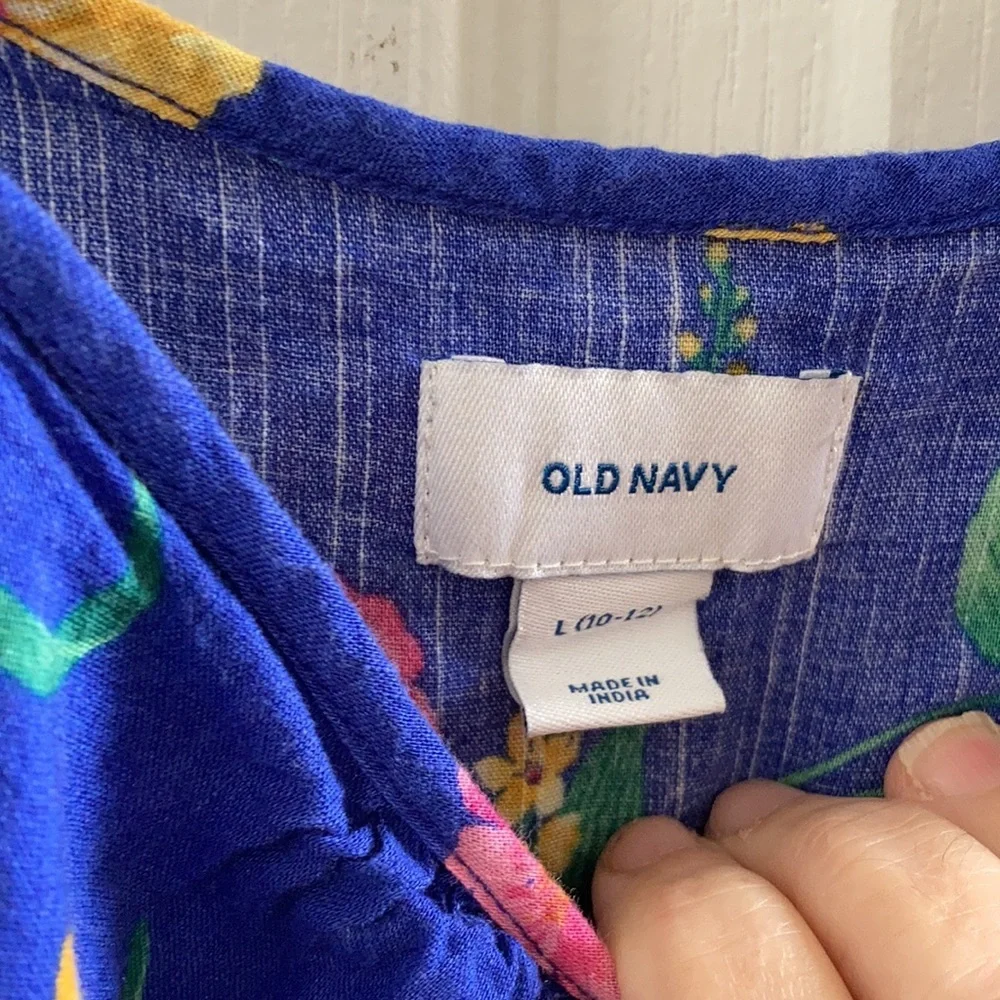 Old Navy this girls