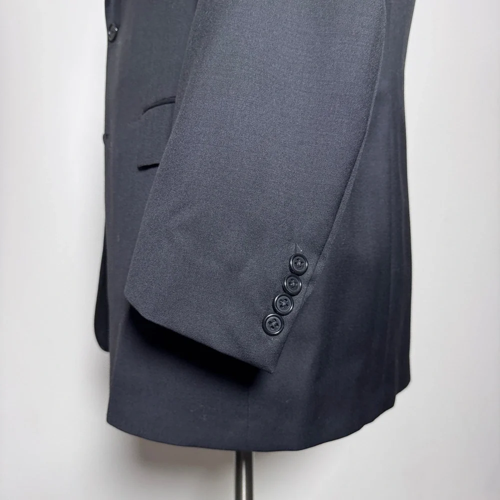 Hart Schaffner Marx classic navy