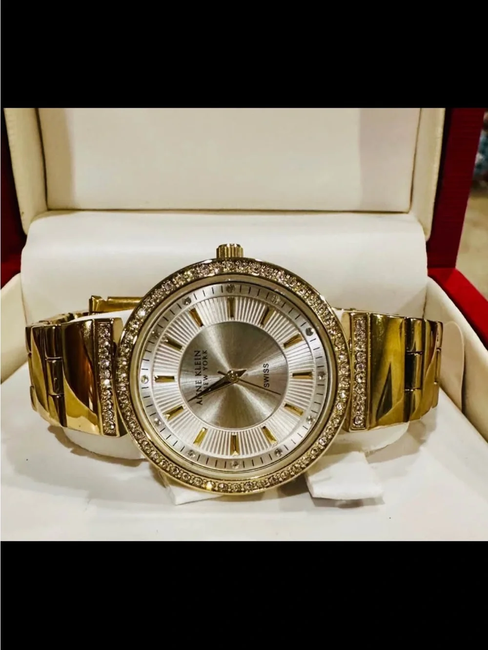 Anne Klein never worn