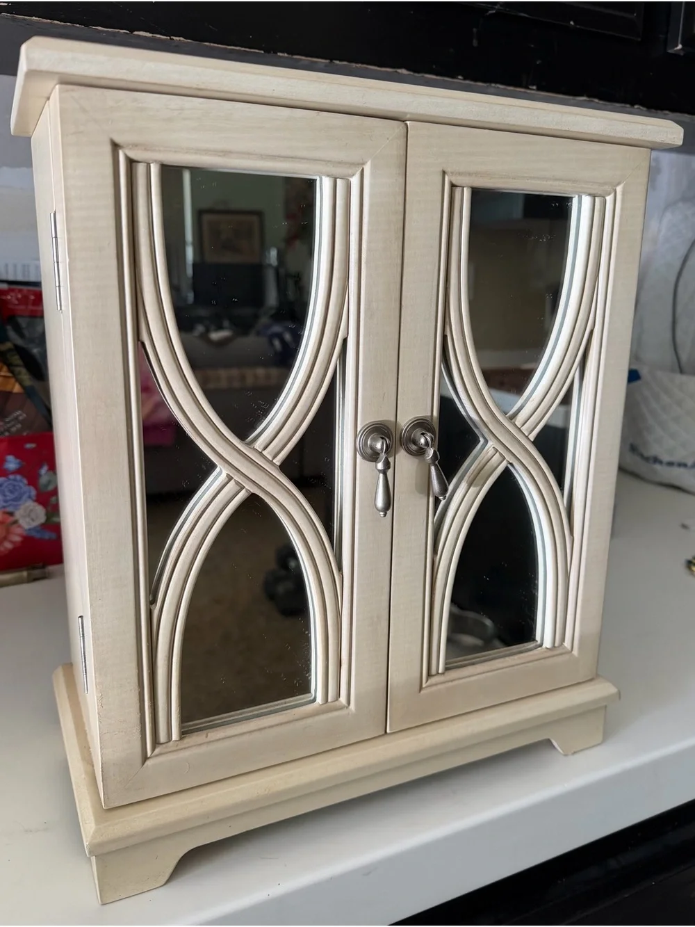 N/A compact wooden