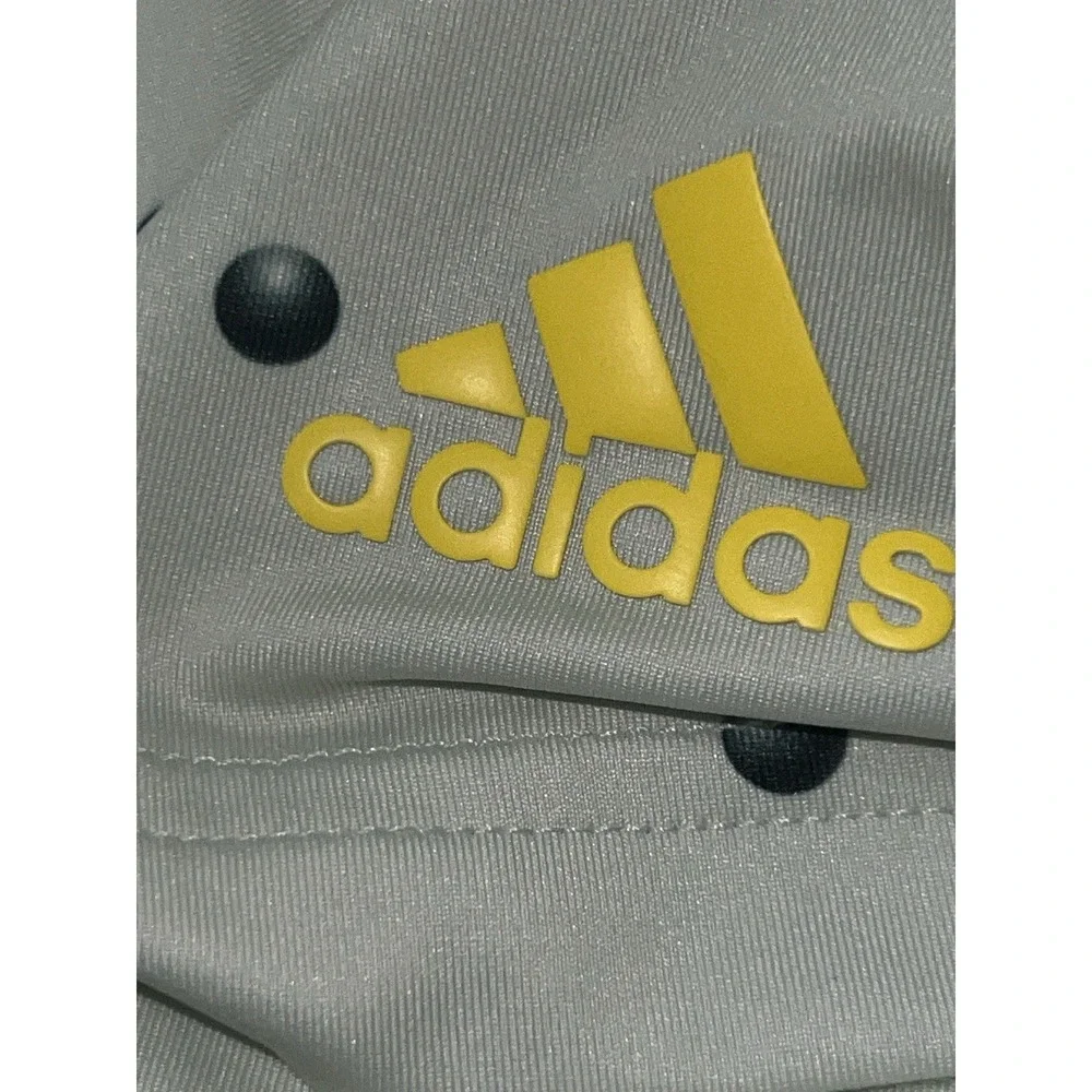 adidas stand out