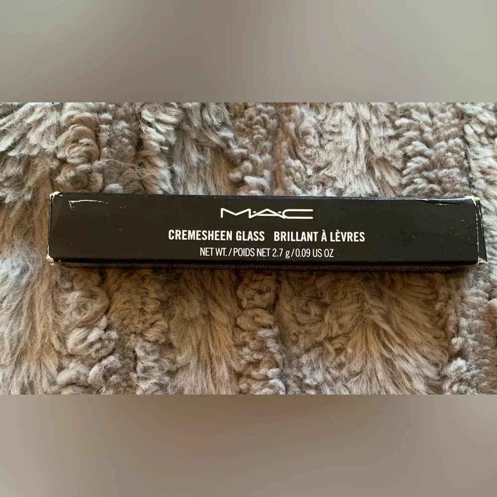 MAC Cosmetics Cremesheen Glass Lip Gloss - Fever Isle, New in Box