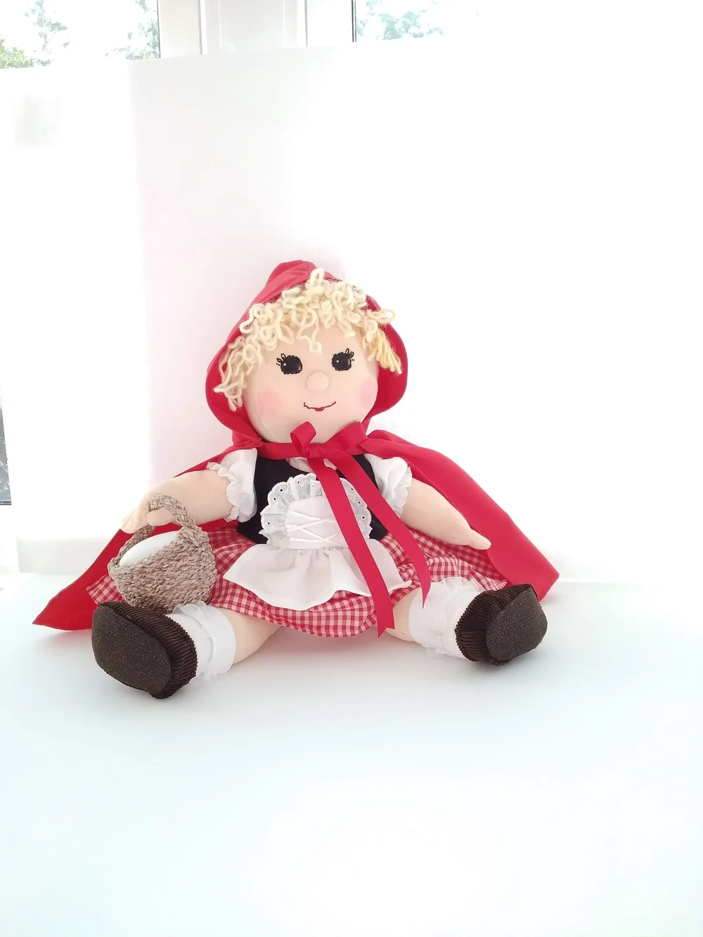 Handmade charming red