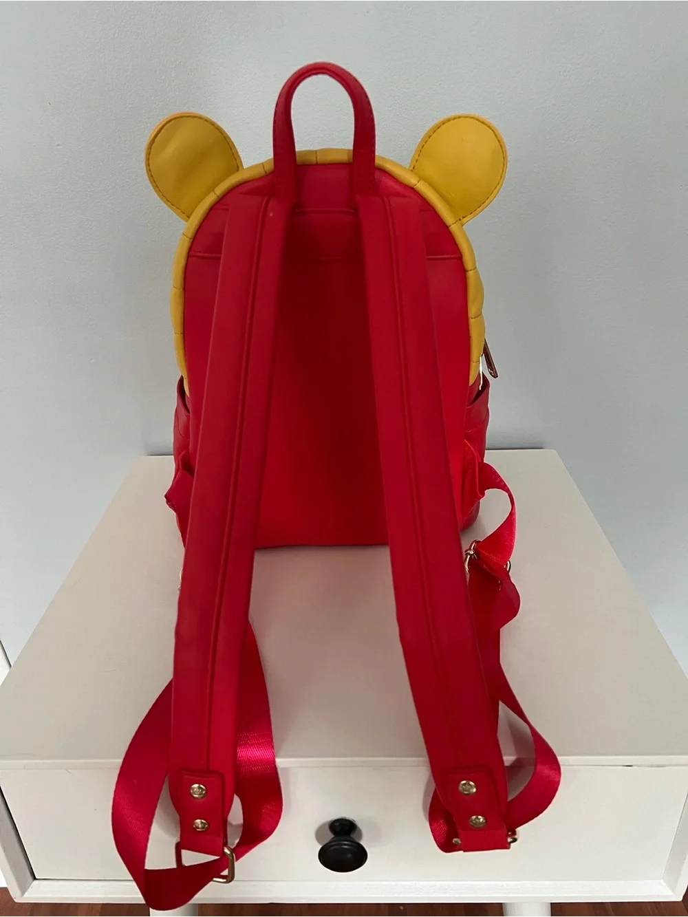 Loungefly Winnie the Pooh Puffed Mini Backpack