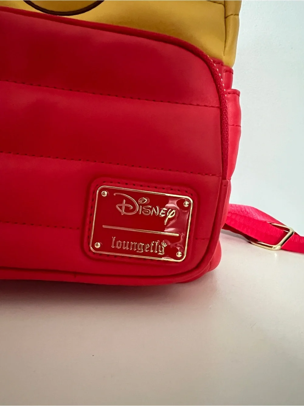 Loungefly Winnie the Pooh Puffed Mini Backpack