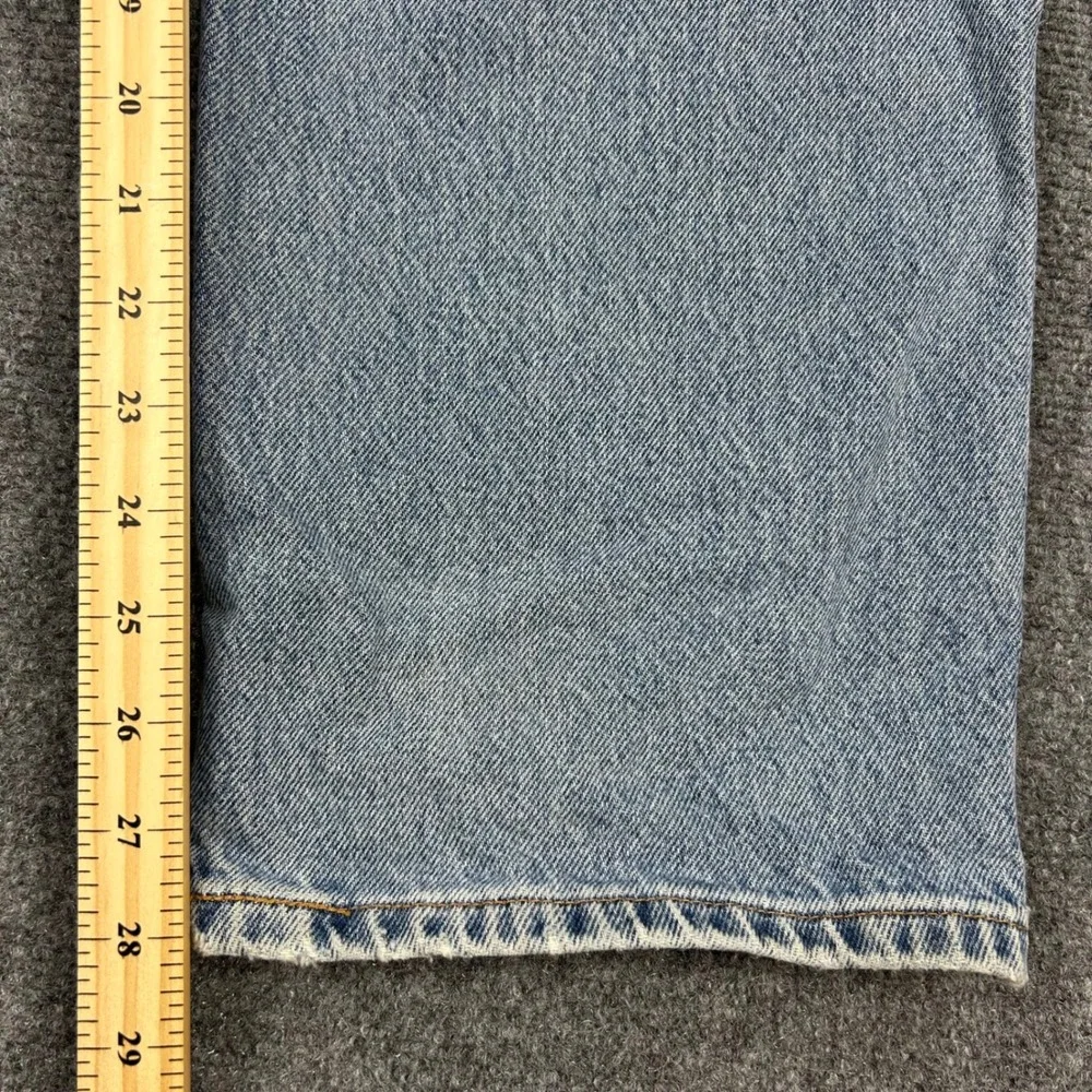 Levis classic light