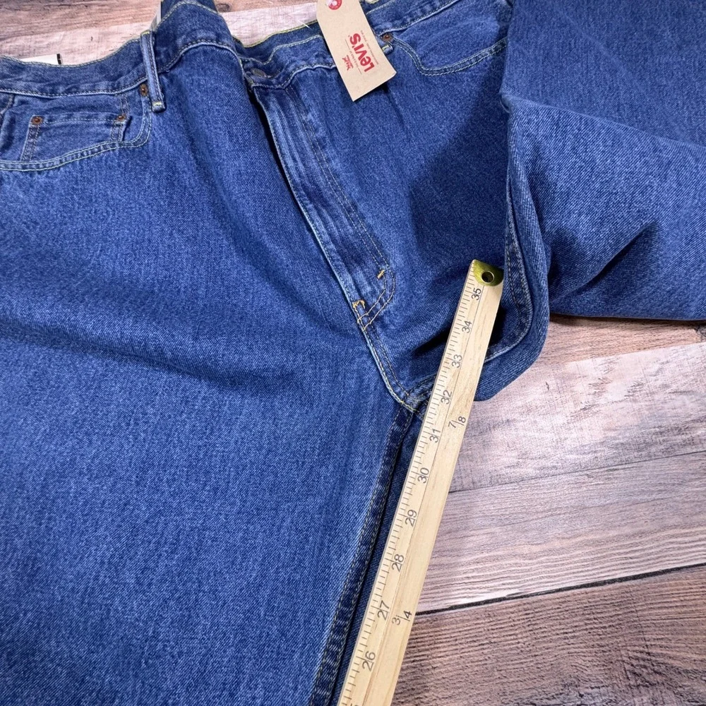 Levis levi 550