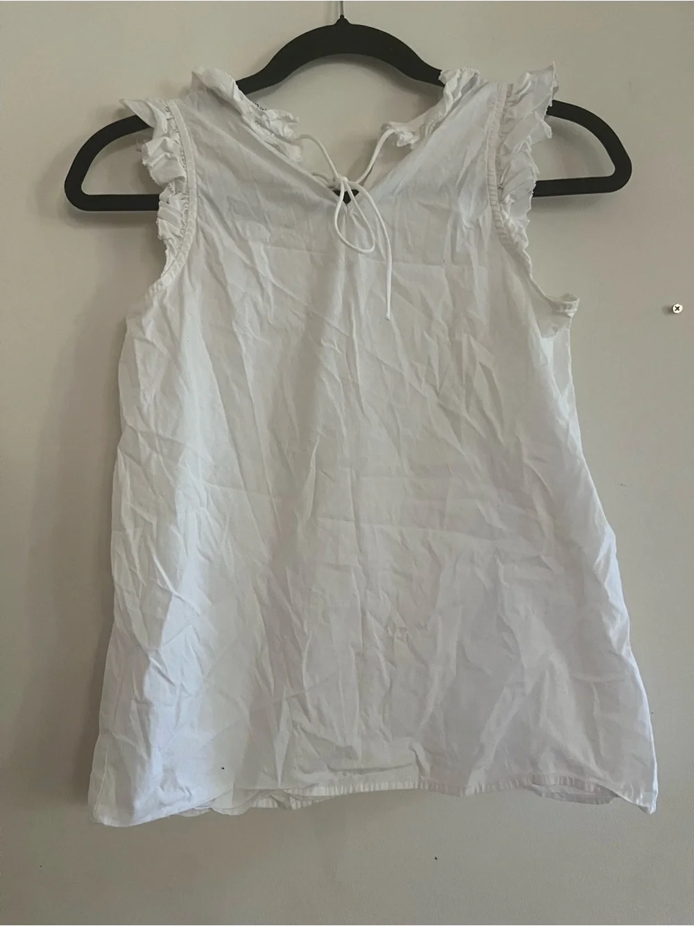 J. Crew crew crisp