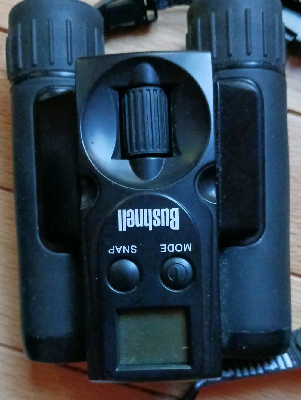 Bushnell black compact