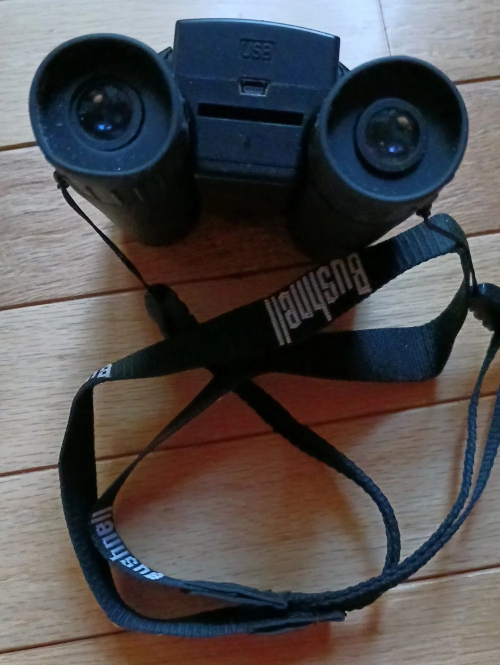 Bushnell black compact