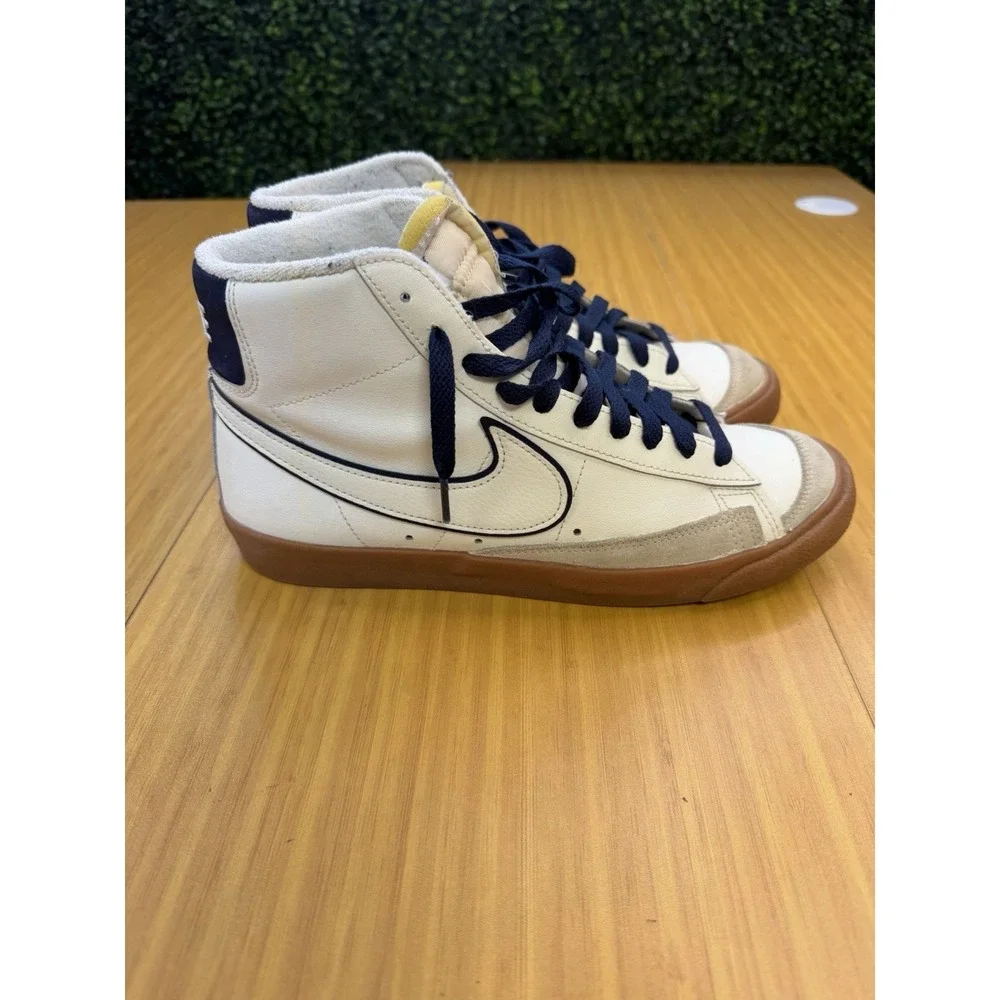 Nike Blazer Mid '77 Premium Sail/Sail-Midnight Navy DQ7672-100 Men's Size 9.5