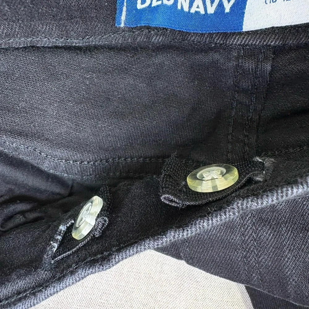 Old Navy this listing