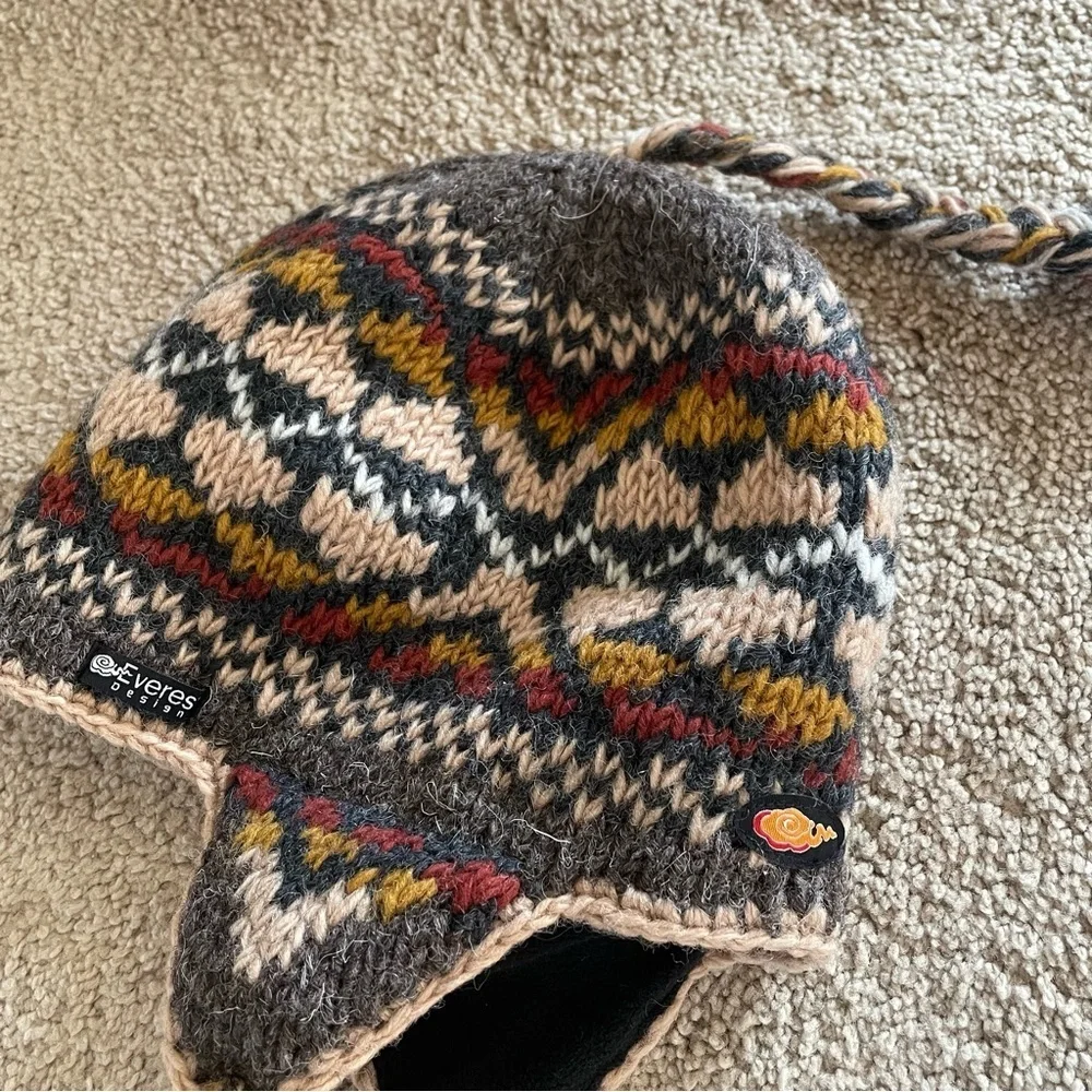 Everest Designs cozy women’s
