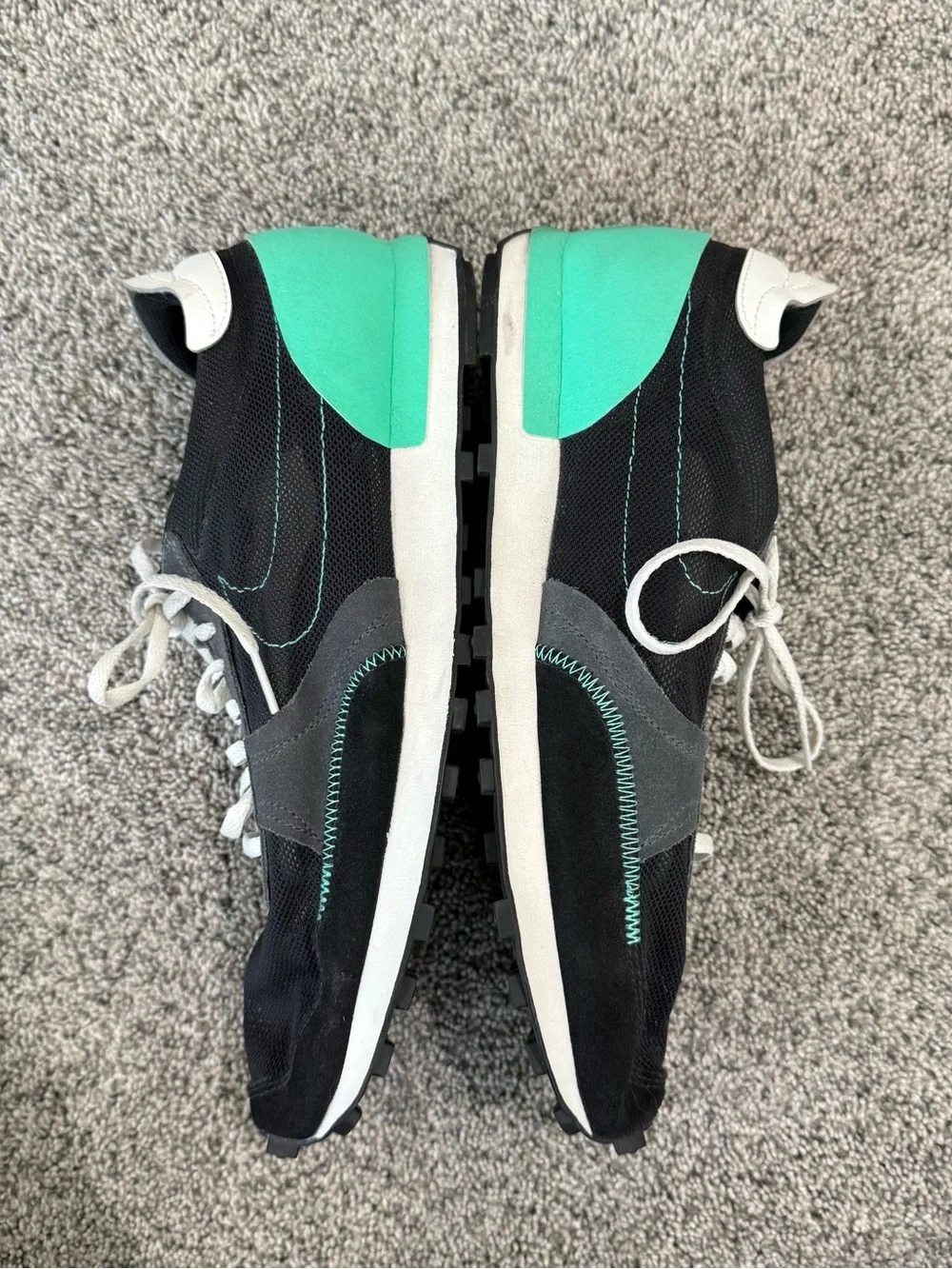Nike black zoom day