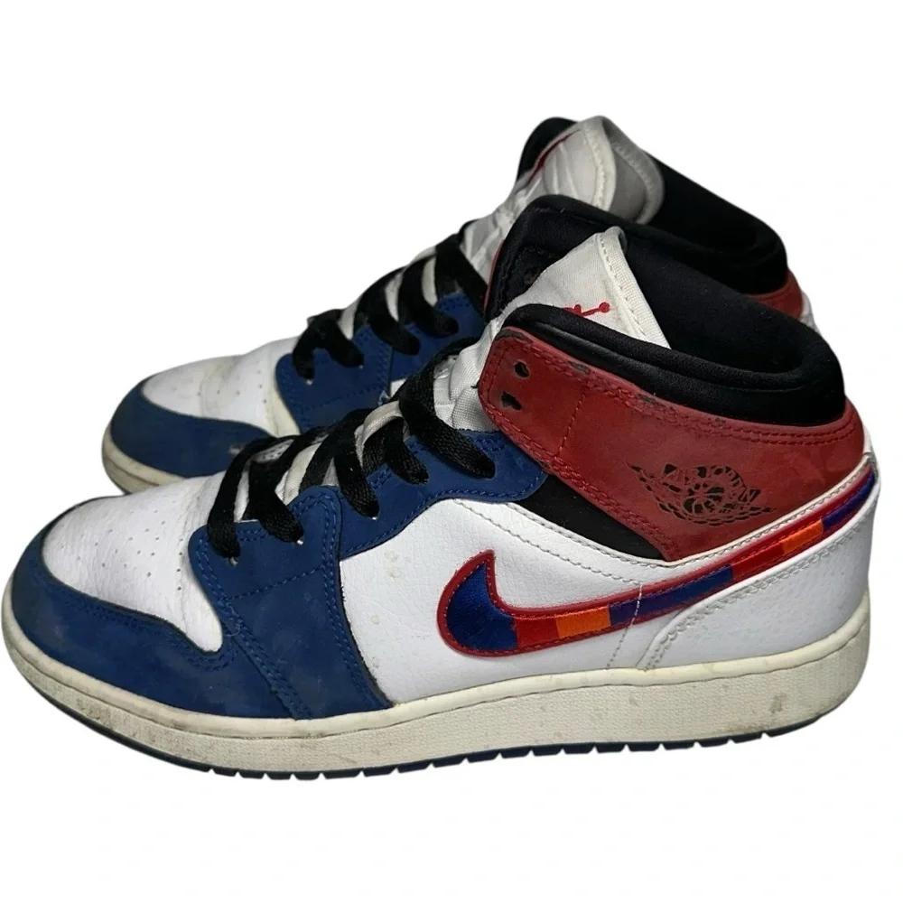 Nike boys size